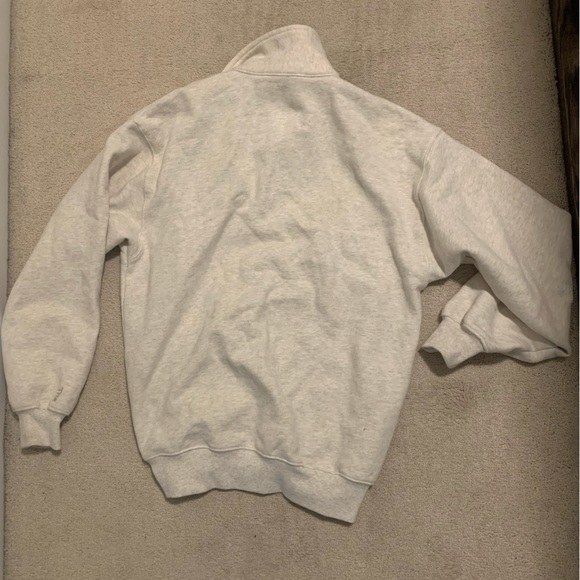 aritzia cozy fleece boyfriend sweatshirt - Picture 2 of 3